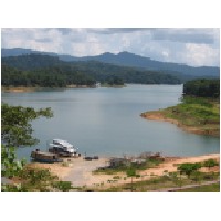 Lake Kenyir.JPG